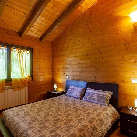 Feriehus Villaggio Anemone Scoiattolo